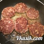 Шаг 2 (Кулинарный рецепт с фото - Бургеры с ржаным хлебом)