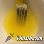 Шаг 3 (Кулинарный рецепт с фото - Открытый бутерброд с запеченными помидорами, сыром и бальзамическим уксусом)